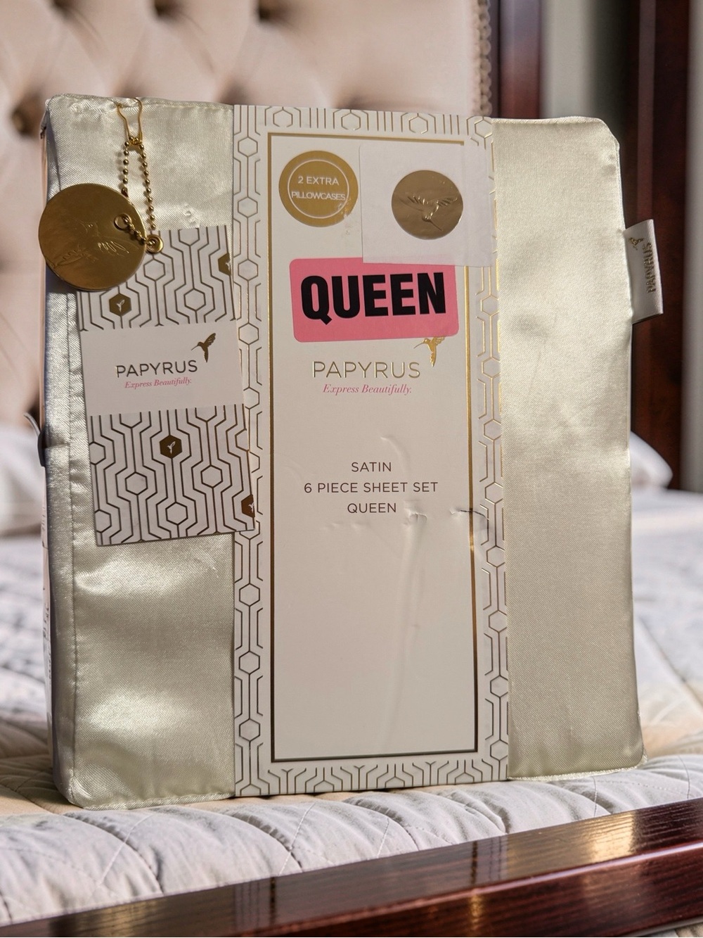 Papyrus NWT 6Pc Queen Satin Sheet Set — Ivory Champagne Sheen